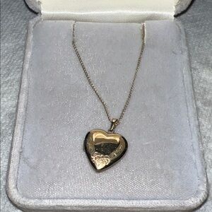 Vintage 14k gold filled heart locket & necklace 18”